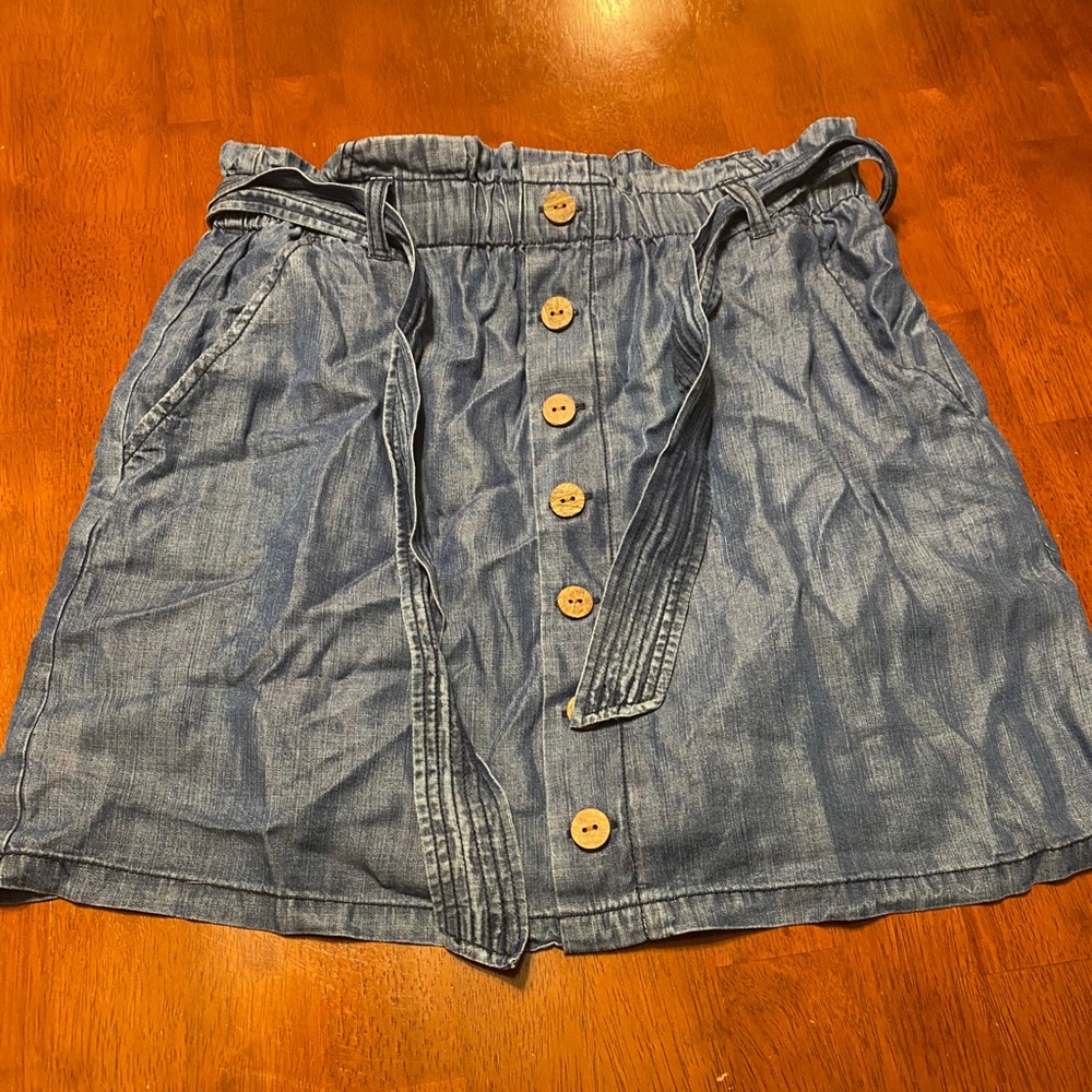 Jolt Denim Skirt size Medium